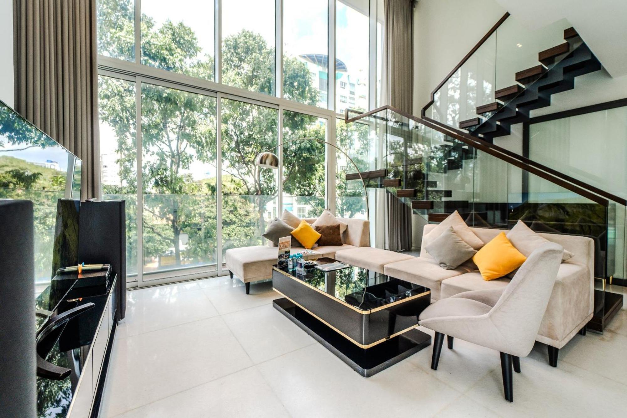 Serenity Saigon Sky Villas - Free One Way Airport Shuttle Ho-Chi-Minh-Stadt Exterior foto
