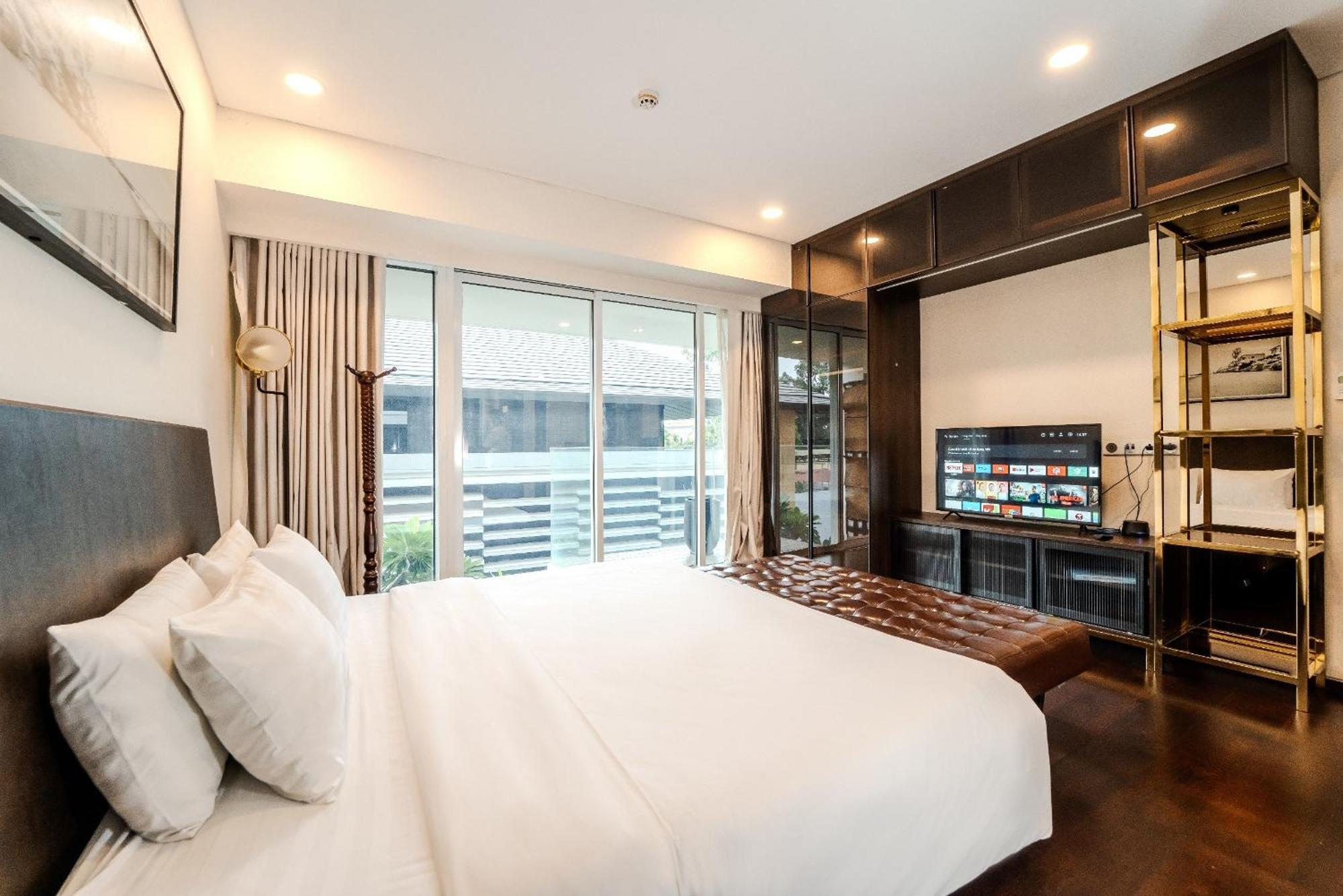 Serenity Saigon Sky Villas - Free One Way Airport Shuttle Ho-Chi-Minh-Stadt Exterior foto
